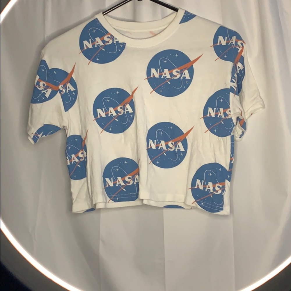 Nasa designed Cropped Shirt